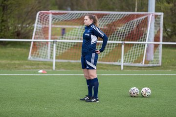 Bild 121 - Co-Trainerin der Frauen Nationalmannschaft Britta Carlson in Wahlstedt